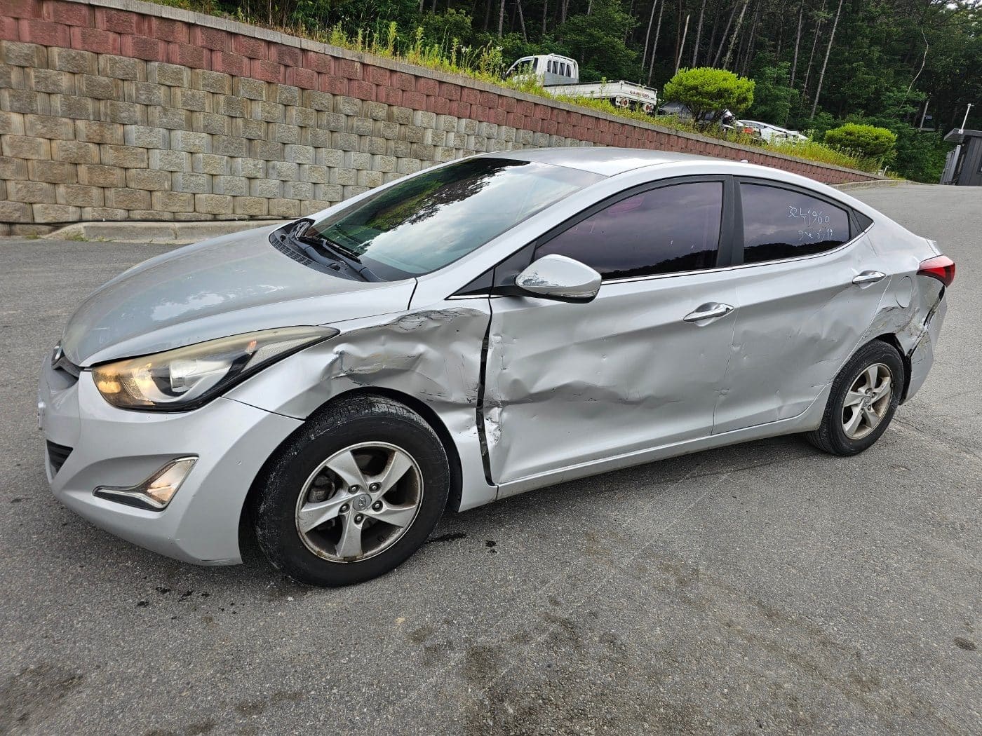 2014 Hyundai The New Avante 1.6 GDI (S/N: 042632)