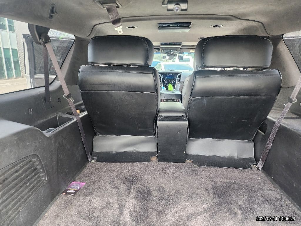 2017 Cadillac Escalade 6.2 V8 ESV (120954) pre-producted 10