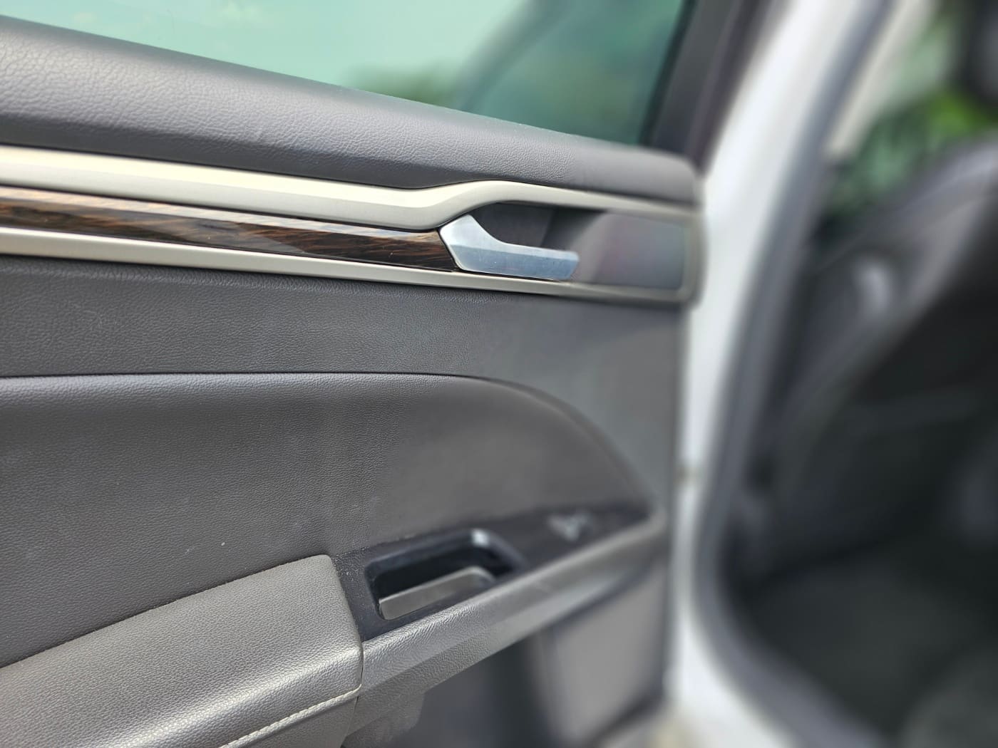 2015 Ford Fusion 2.0 SE (S/N: 155858) 28