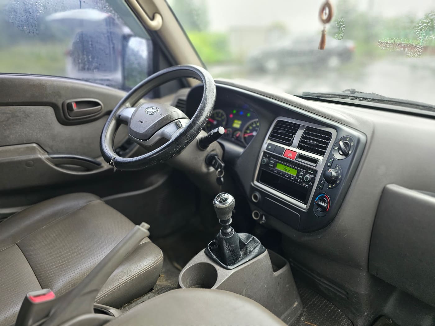 2013 Hyundai Porter 2 1.0-ton Super Cab (CRDi) (S/N: 920599) 35