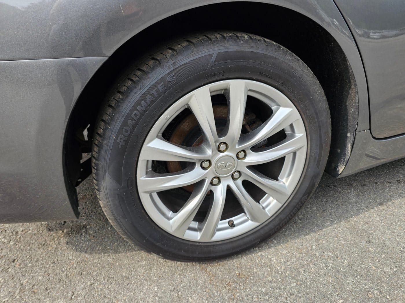 2016 Infiniti Q70 3.7 (S/N: 580157) 18