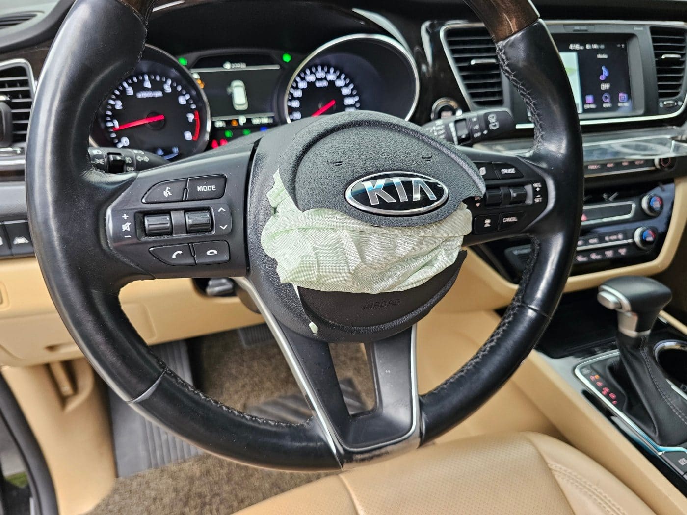 2020 Kia The New Carnival Gasoline (S/N: 666424) 42