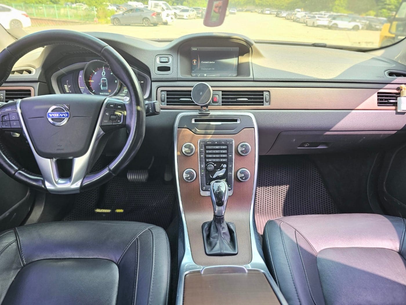 2015 Volvo S80 D2 (S/N: 186276) 35