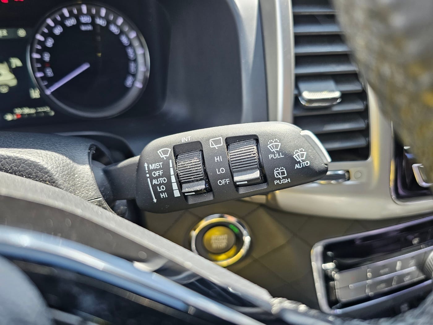 2018 KGM G4 Rexton Diesel 2.2 4WD (S/N: 005196) 37
