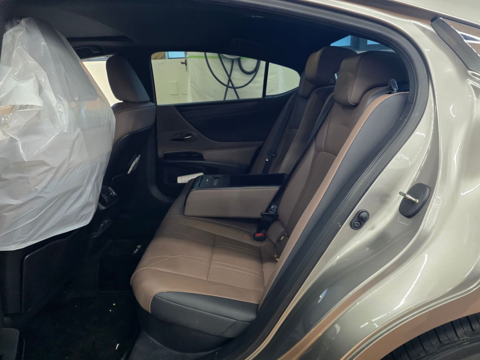 2025 Lexus ES300h 7th Gen (023201) pre-producted 10