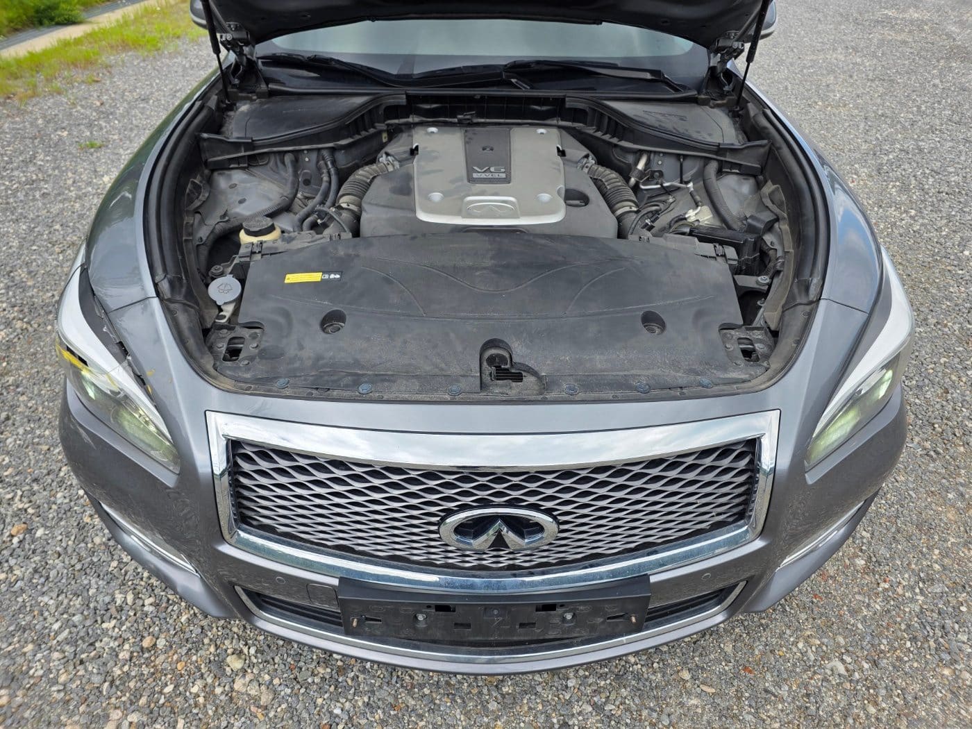 2016 Infiniti  Q70 3.7 (S/N: 580214) 24