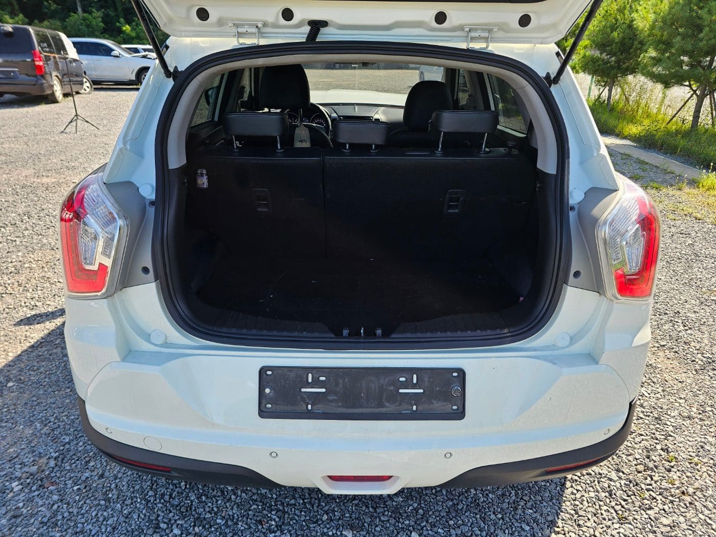 2016 SsangYong Tivoli Gasoline 2WD (S/N: 098670) 12