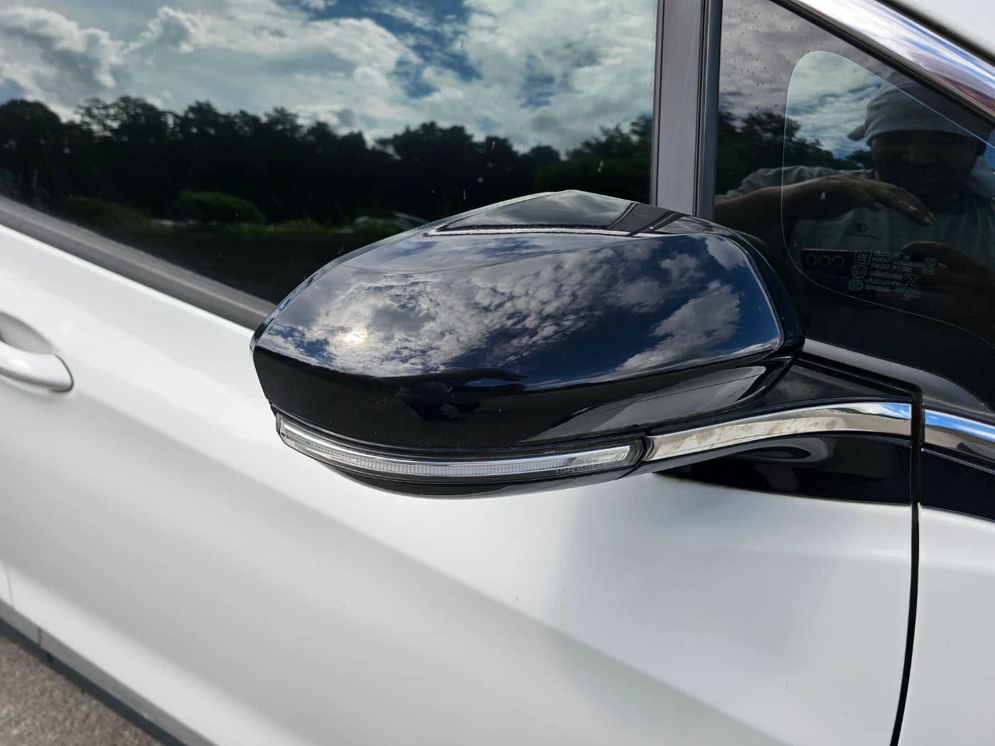 2019 Chevrolet Bolt EV LT Deluxe (S/N: 127266) 10